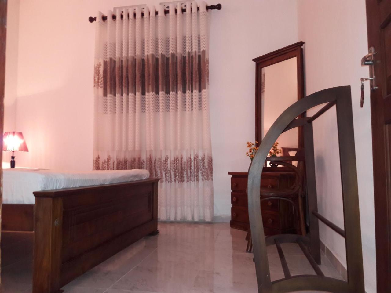 Mango Villa Hikkaduwa Esterno foto