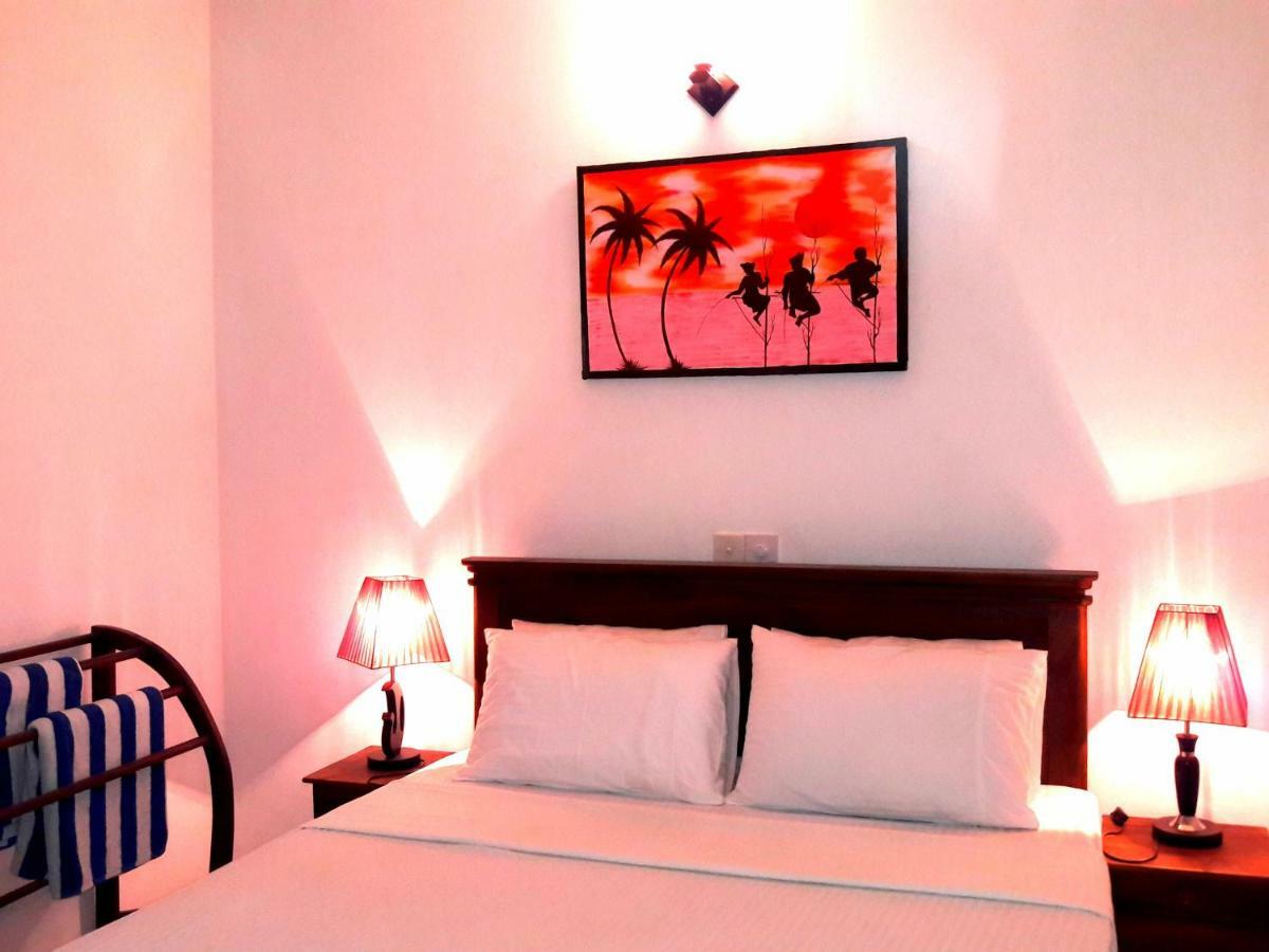 Mango Villa Hikkaduwa Esterno foto