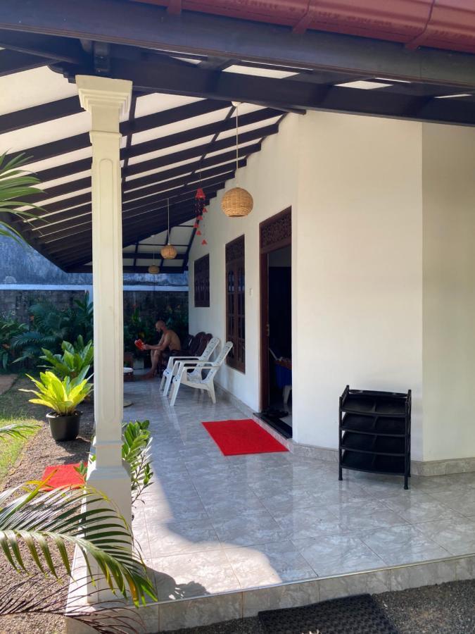 Mango Villa Hikkaduwa Esterno foto