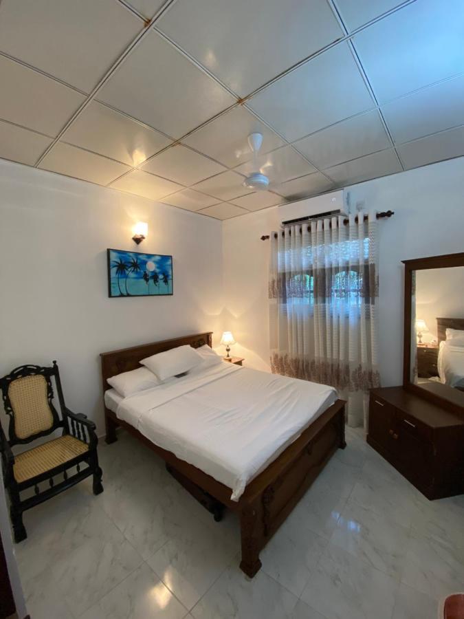 Mango Villa Hikkaduwa Esterno foto