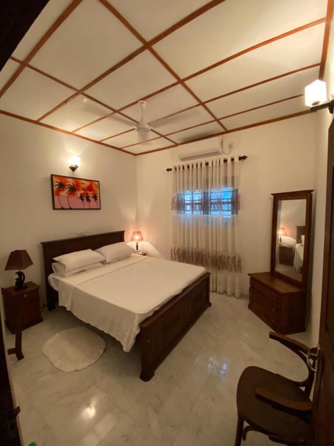 Mango Villa Hikkaduwa Esterno foto